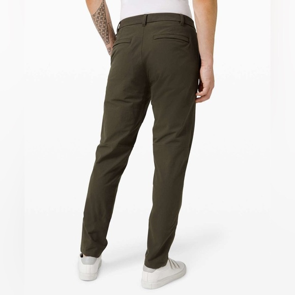 EUC - Lululemon Commision Pant Classic Size 34 - Dark Olive - Picture 5 of 8